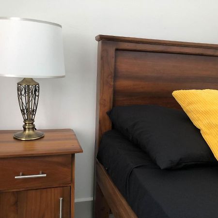 City Tower, Luxury 2 Two Bed Seaview Apartment Colombo Дехивала-Маунт-Лавиния Экстерьер фото