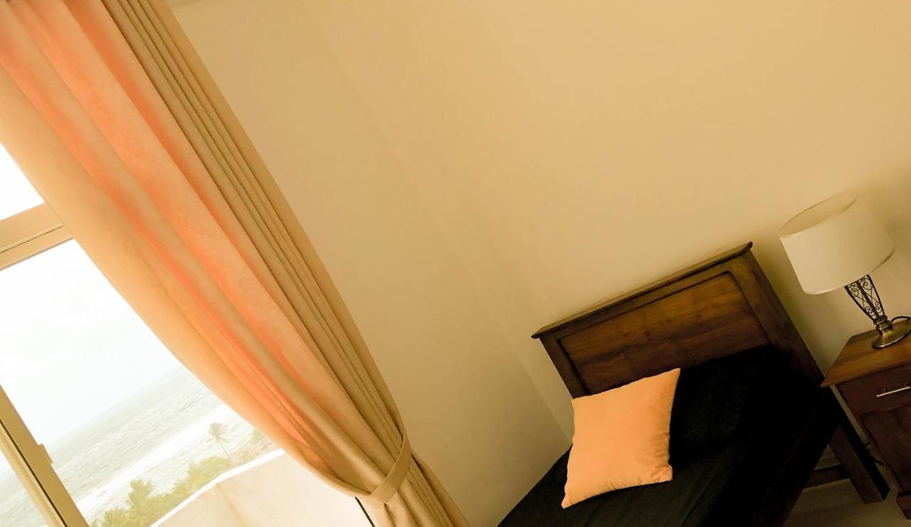 City Tower, Luxury 2 Two Bed Seaview Apartment Colombo Дехивала-Маунт-Лавиния Экстерьер фото